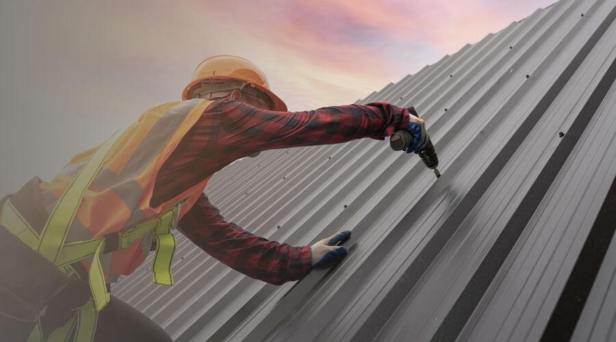 Expert Emergency Roof Repairs services in Long Lake, MN